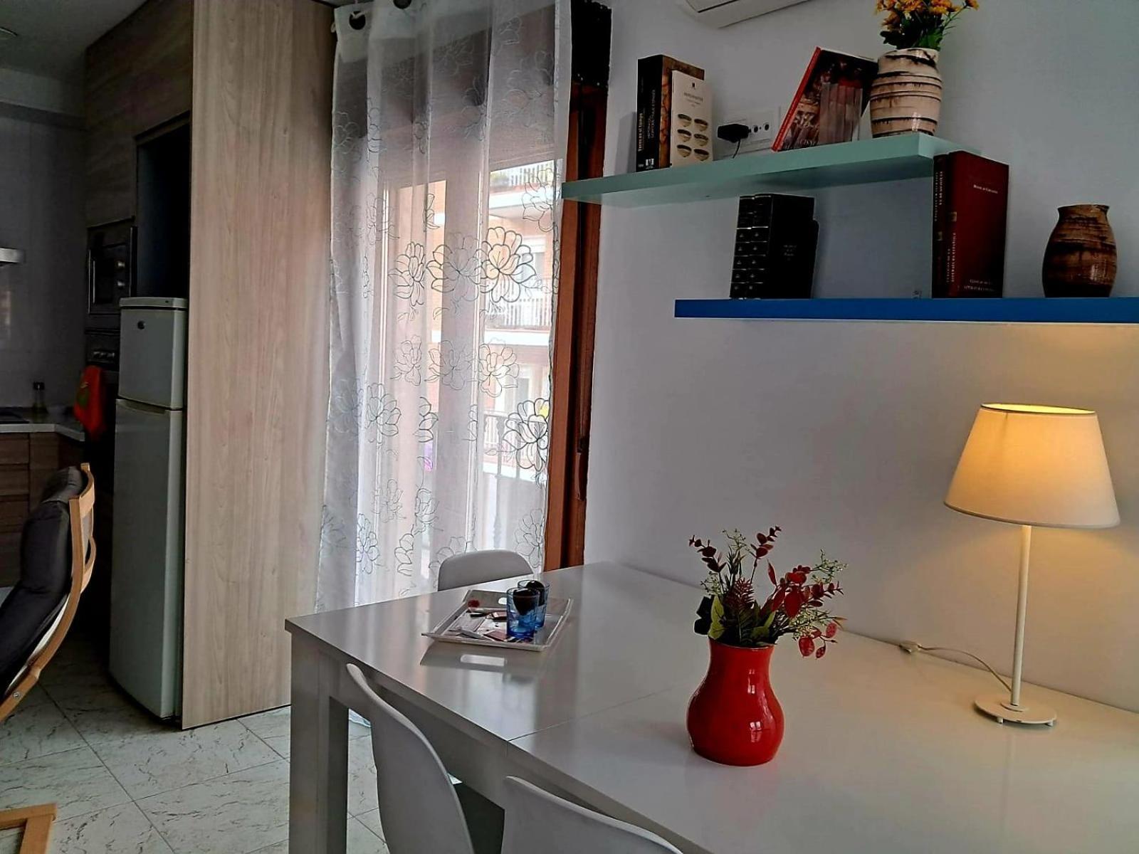Apartamento La Doncella อัลกาลาเดเอนาเรส ภายนอก รูปภาพ